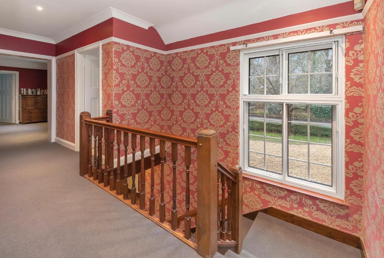 Westleigh Hotel Ashtead Luaran gambar